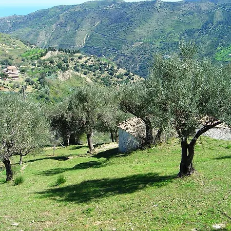La Finestra Sulle Eolie Apartment Reitano (Messina)