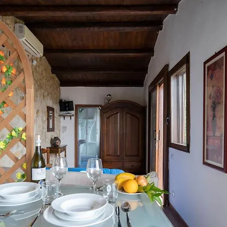 La Finestra Sulle Eolie Apartment Reitano (Messina)