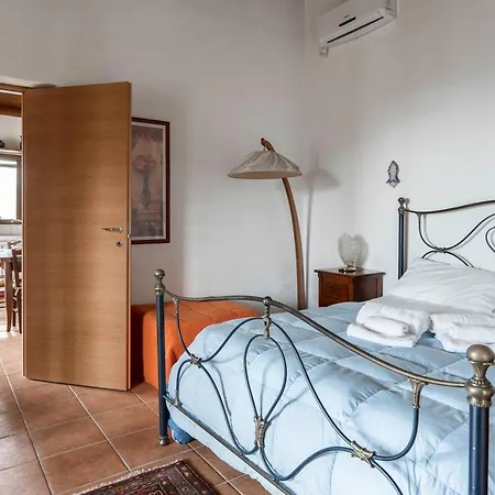 Apartment La Finestra Sulle Eolie *