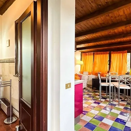 Apartment La Finestra Sulle Eolie Reitano (Messina)