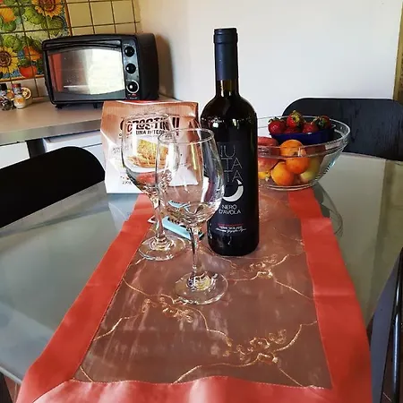 Apartment La Finestra Sulle Eolie *